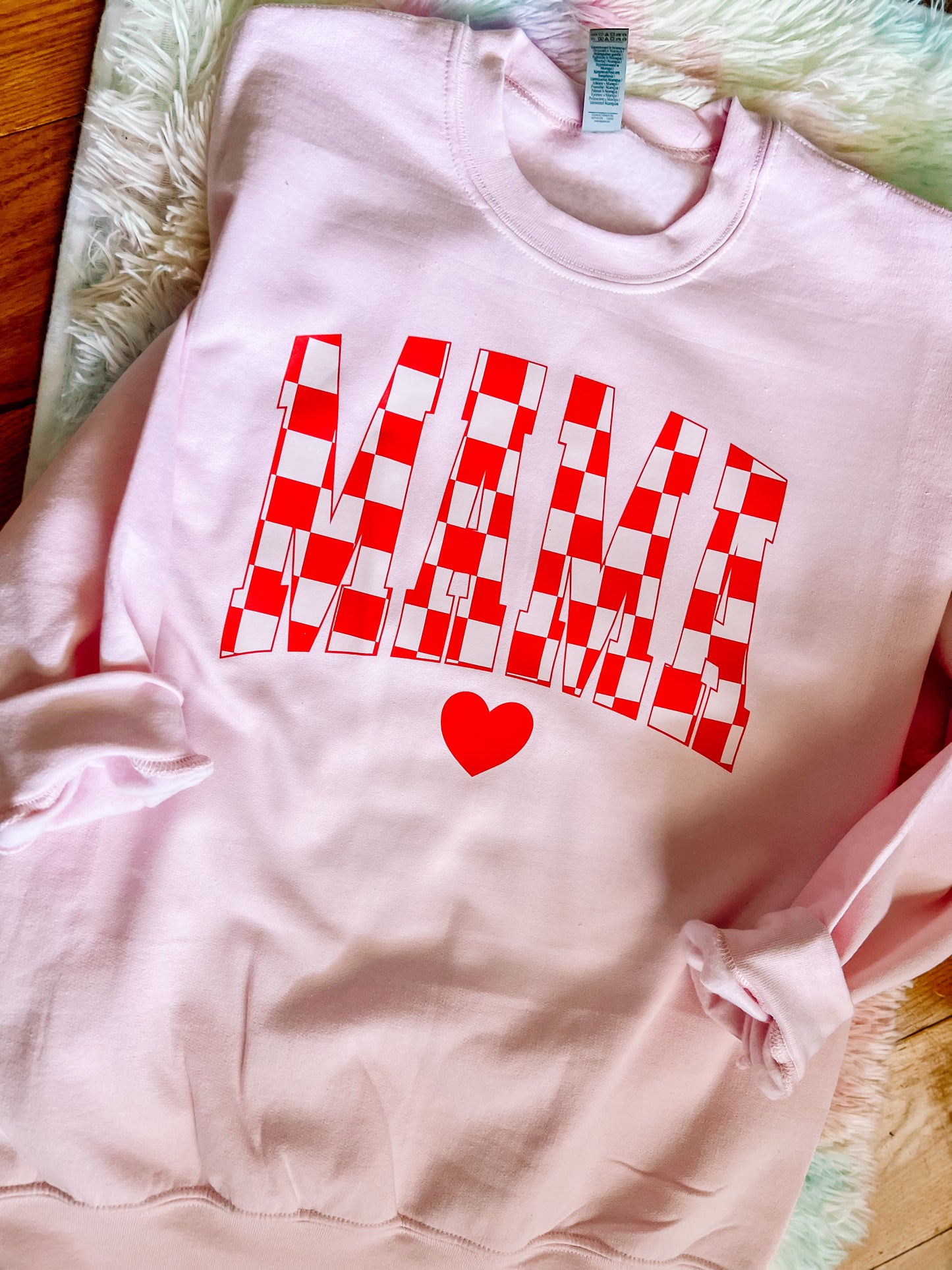Checkered mama valentine-Crewneck